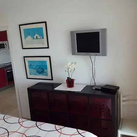 Aguacates * بلايا ديل إنغلز